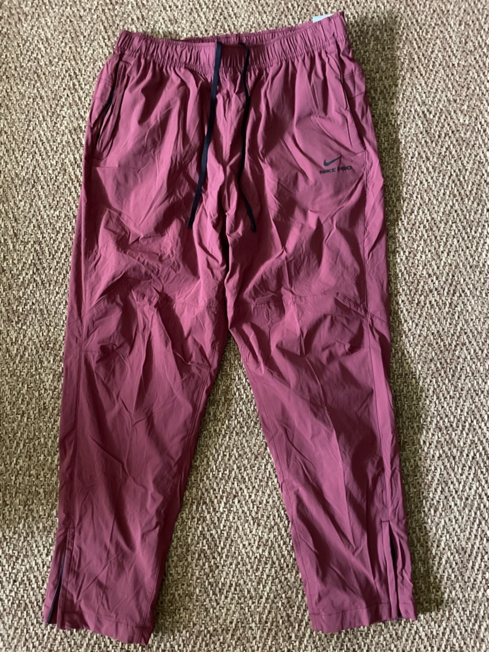 Nike Pro Octa Therma-FIT ADV Woven Pants Red Black Men's Size Large HV3803-619
